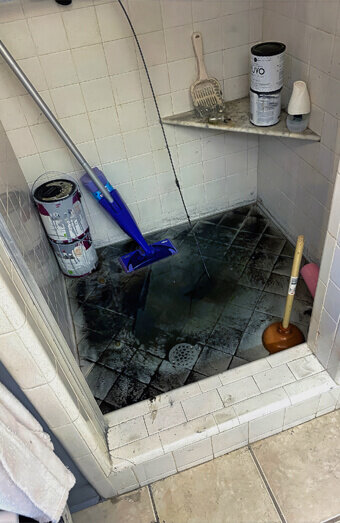 https://plumberleederville.com.au/uploads/2025/06/blocked-drains-781929.jpg