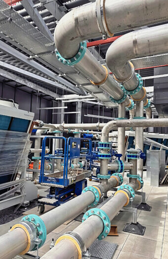 https://plumberleederville.com.au/uploads/2025/06/commercial-plumbing-556773.jpg