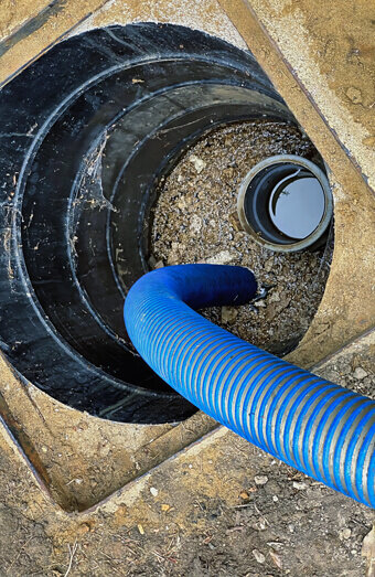 https://plumberleederville.com.au/uploads/2025/06/pipe-relining-84958.jpg