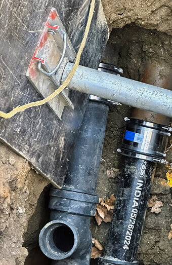 https://plumberleederville.com.au/uploads/2025/06/plumbing-33759.jpg